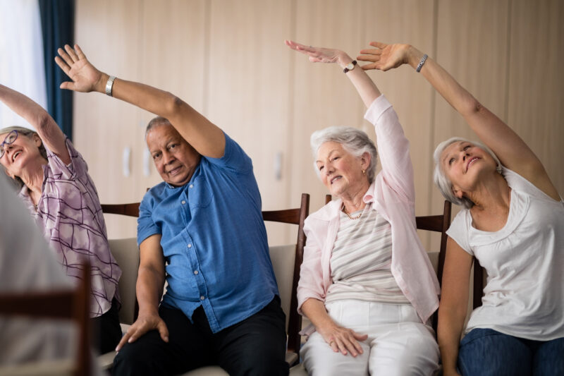 5 chair exercises to improve seniors' health and mobility - Seasons