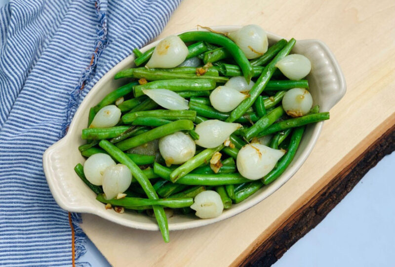 seared green beans onions